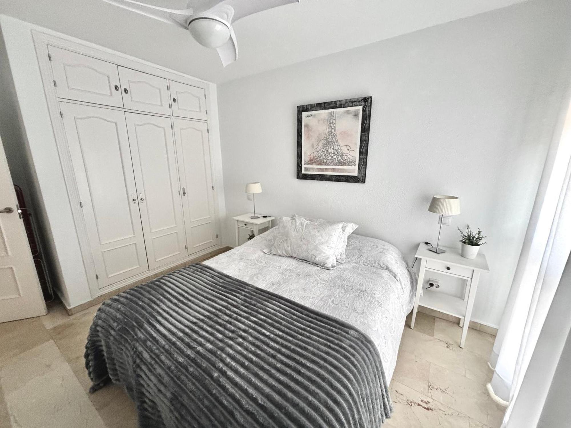 Apartamento Plaza Espana Las Rozas Екстер'єр фото