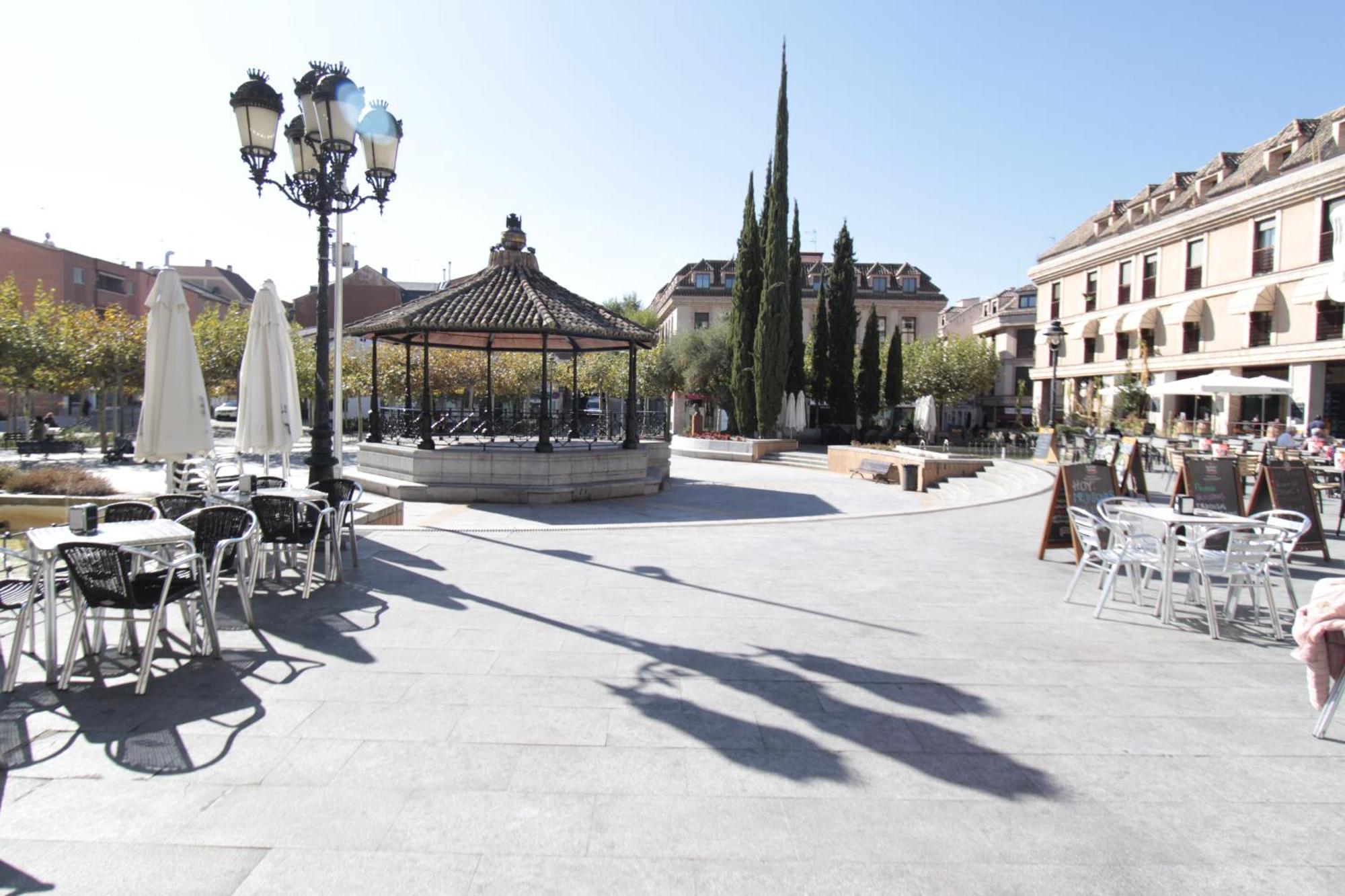 Apartamento Plaza Espana Las Rozas Екстер'єр фото