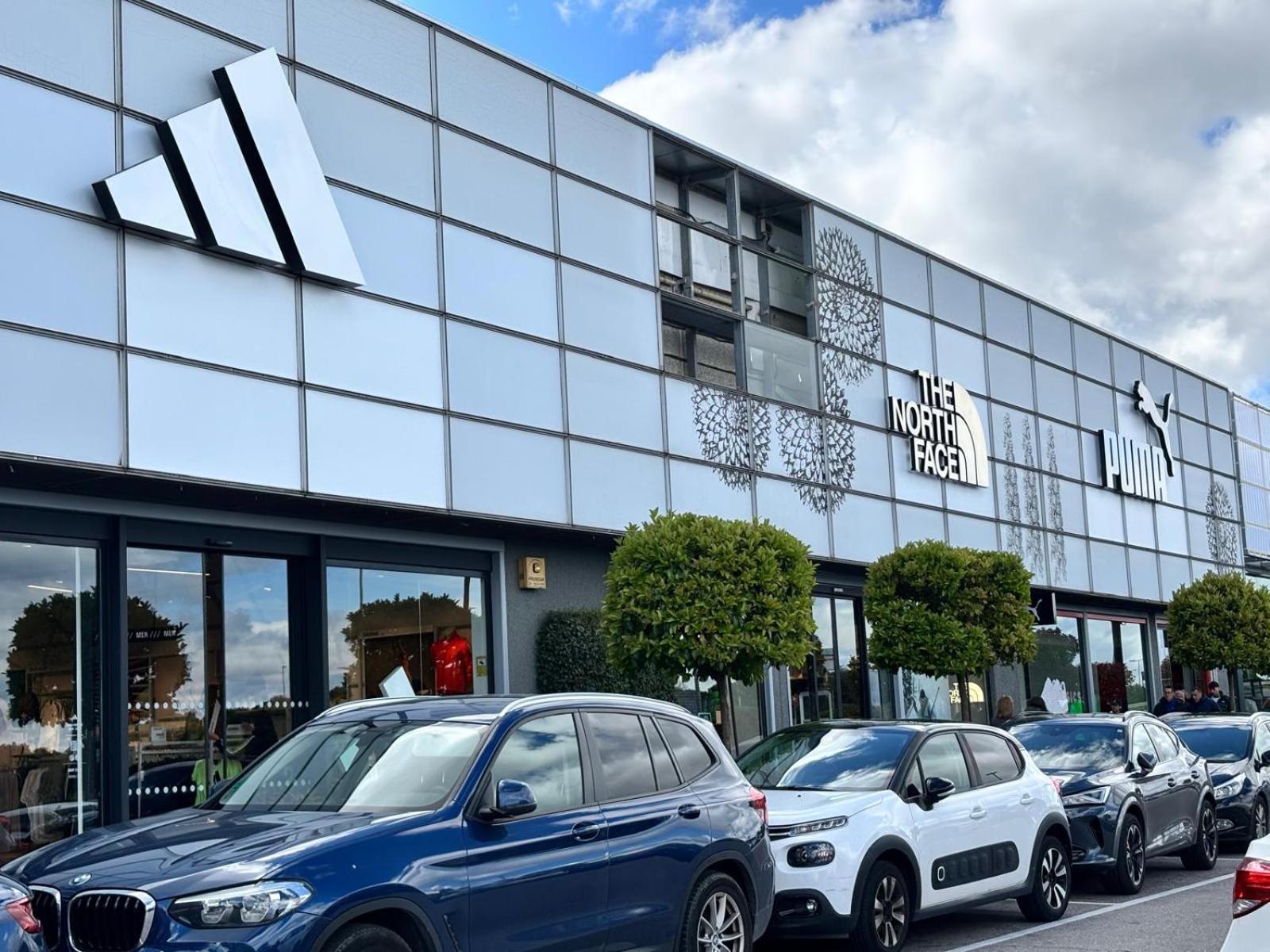 Apartamento Plaza Espana Las Rozas Екстер'єр фото